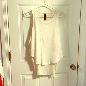 Design Lab long sleeveless size medium